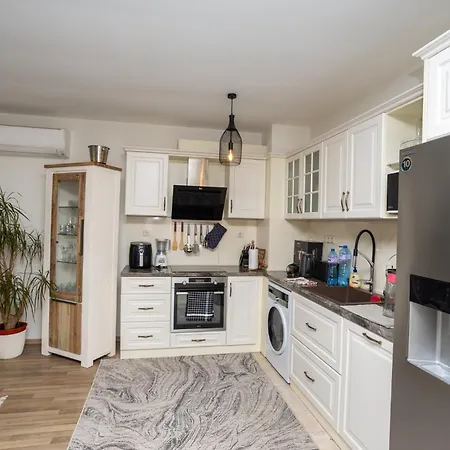 Complex Saint-george Ruim 2 Slaapk 2 Badk, Open Zeezicht *