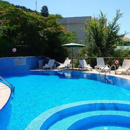 Complex Saint-george Ruim 2 Slaapk 2 Badk, Open Zeezicht Daire