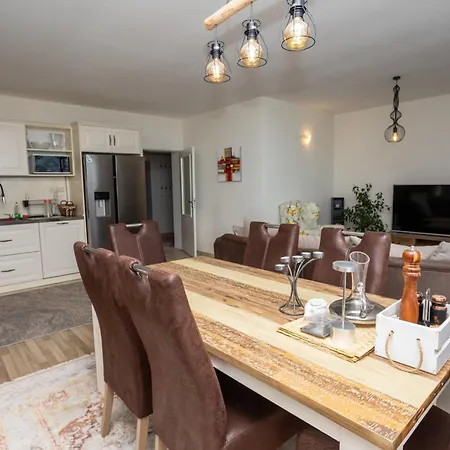Complex Saint-george Ruim 2 Slaapk 2 Badk, Open Zeezicht Kavarna